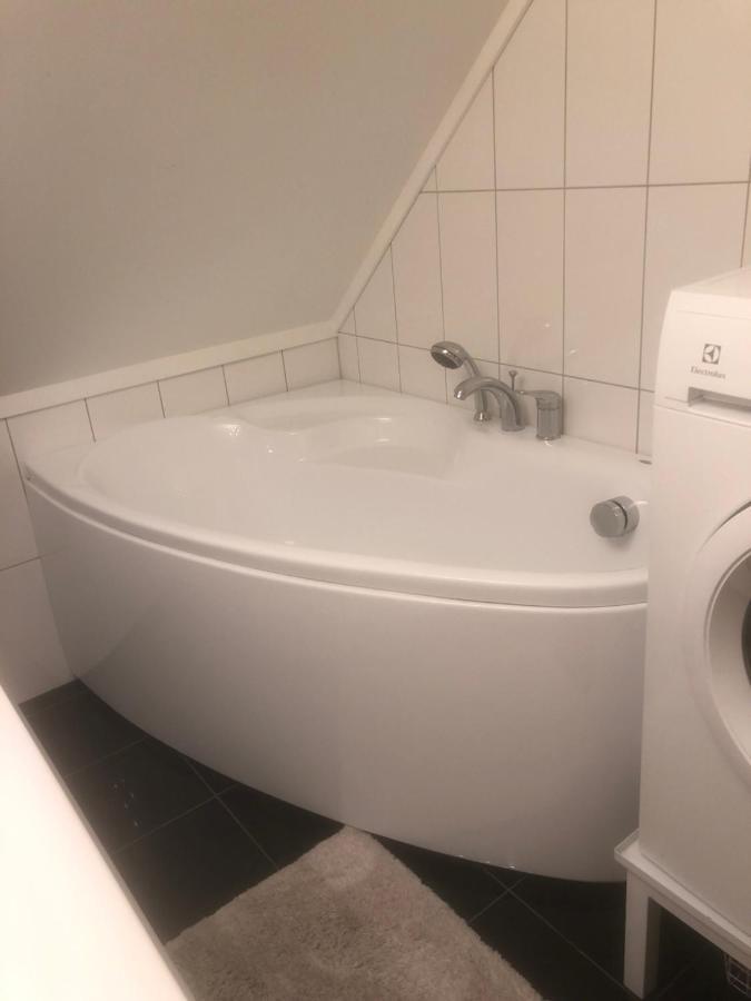 Aid Og Svein' S Sentrumsnaere Panorama Hjem Apartment Kristiansand Exterior foto